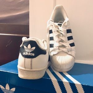 Adidas Superstar